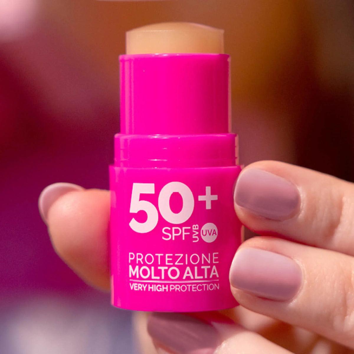 INVISIBLE SUN STICK Stick Solare Protettivo SPF50+