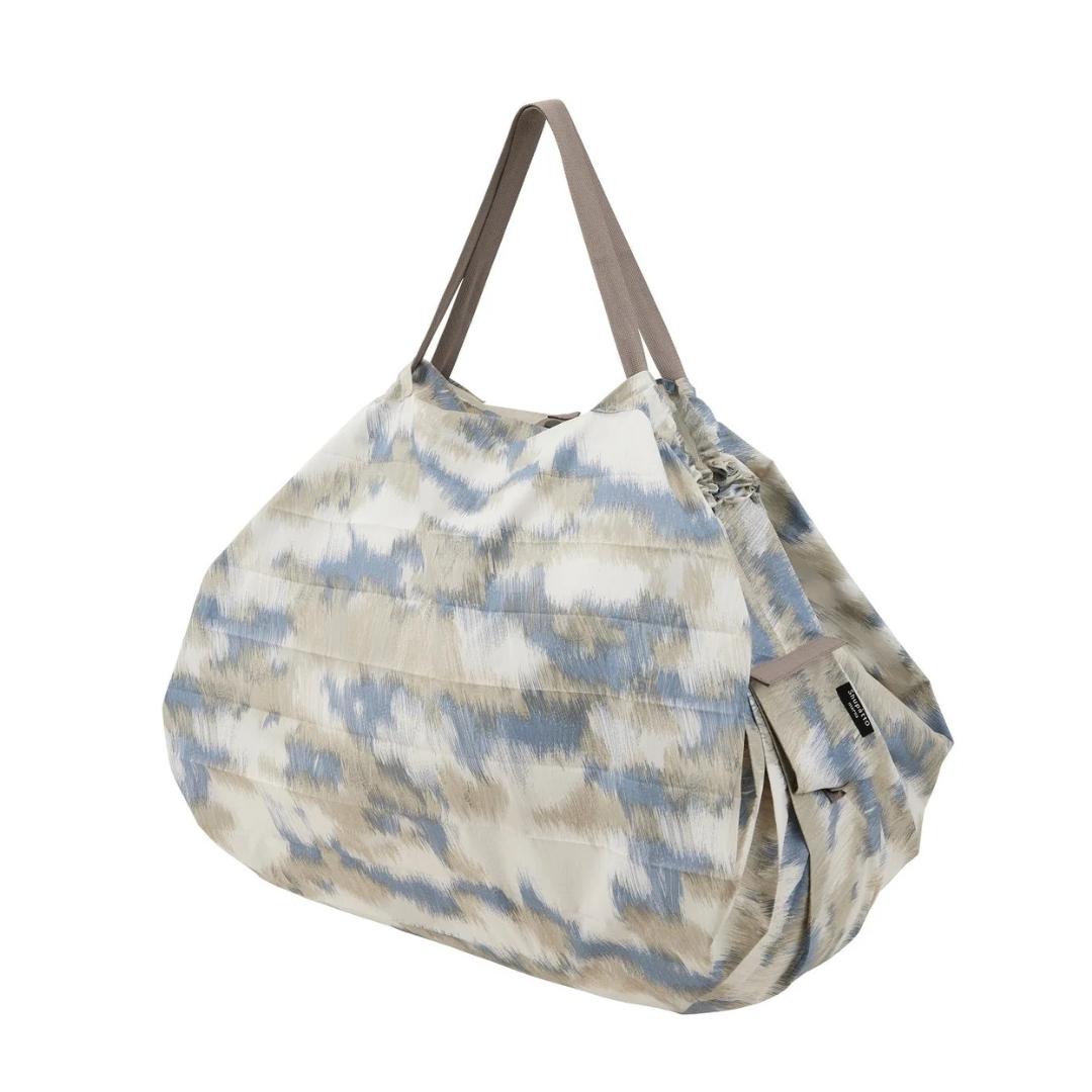 Borsa Floating Clouds