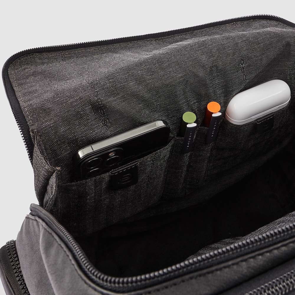 Piquadro W117 Zaino porta computer e iPad®Pro 12,9" con tasche p Charlie Nero