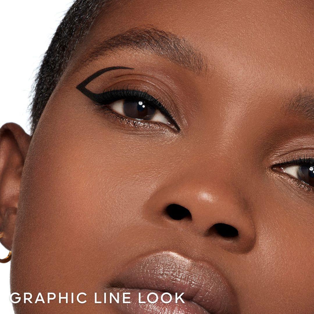 Noir G Graphic Liner 24H
