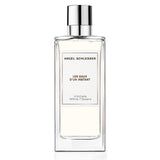 Les Eaux Intimate White Flowers