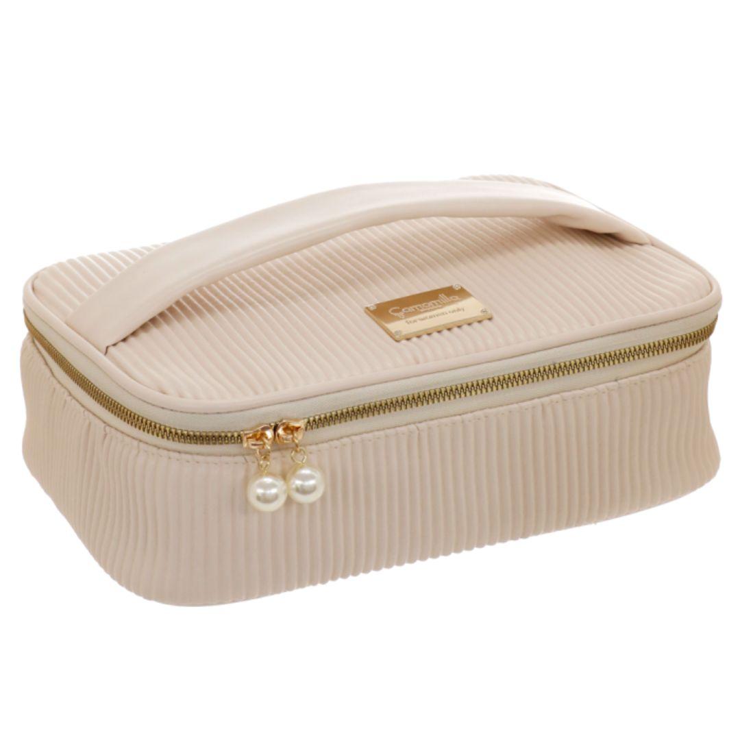 Travel Case M