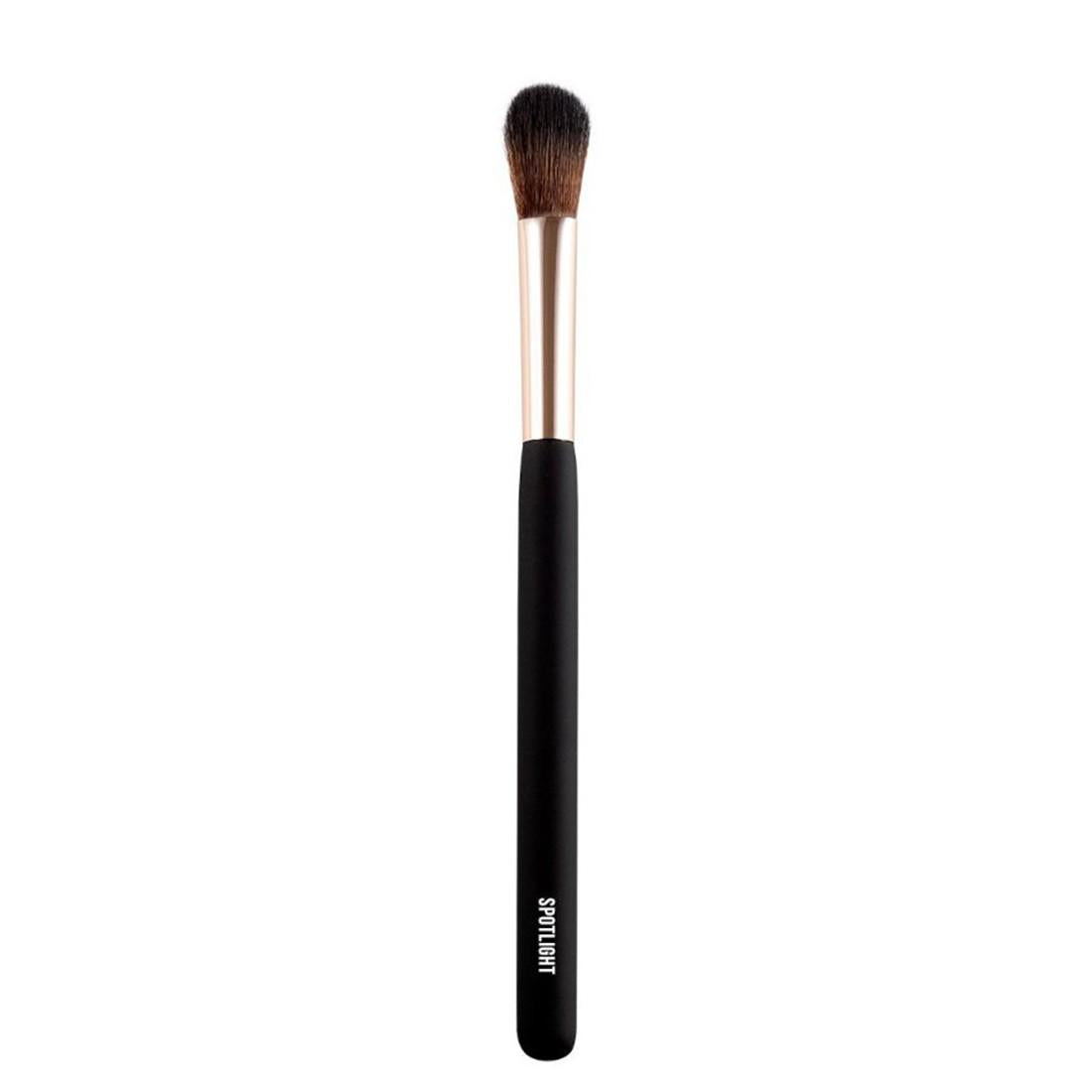 Brush Face Spotlight
