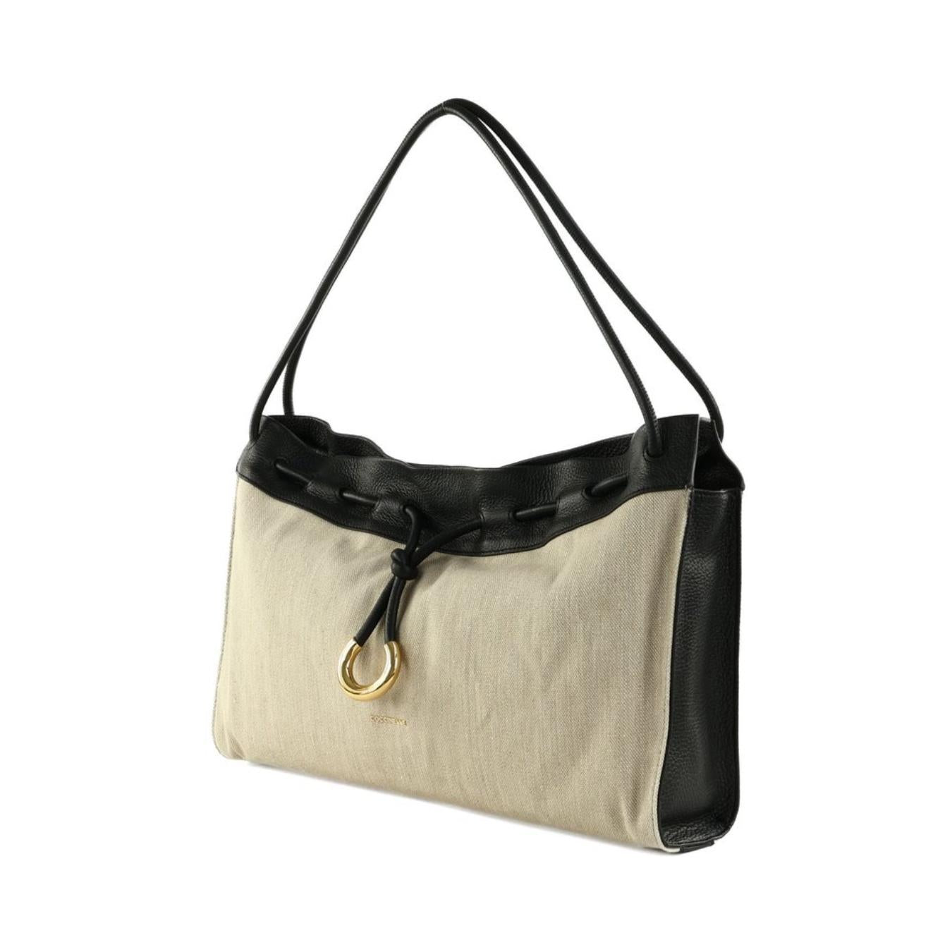 Isabela Borsa a Mano