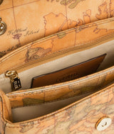 Geo Classic Borsa mini con battente in pelle
