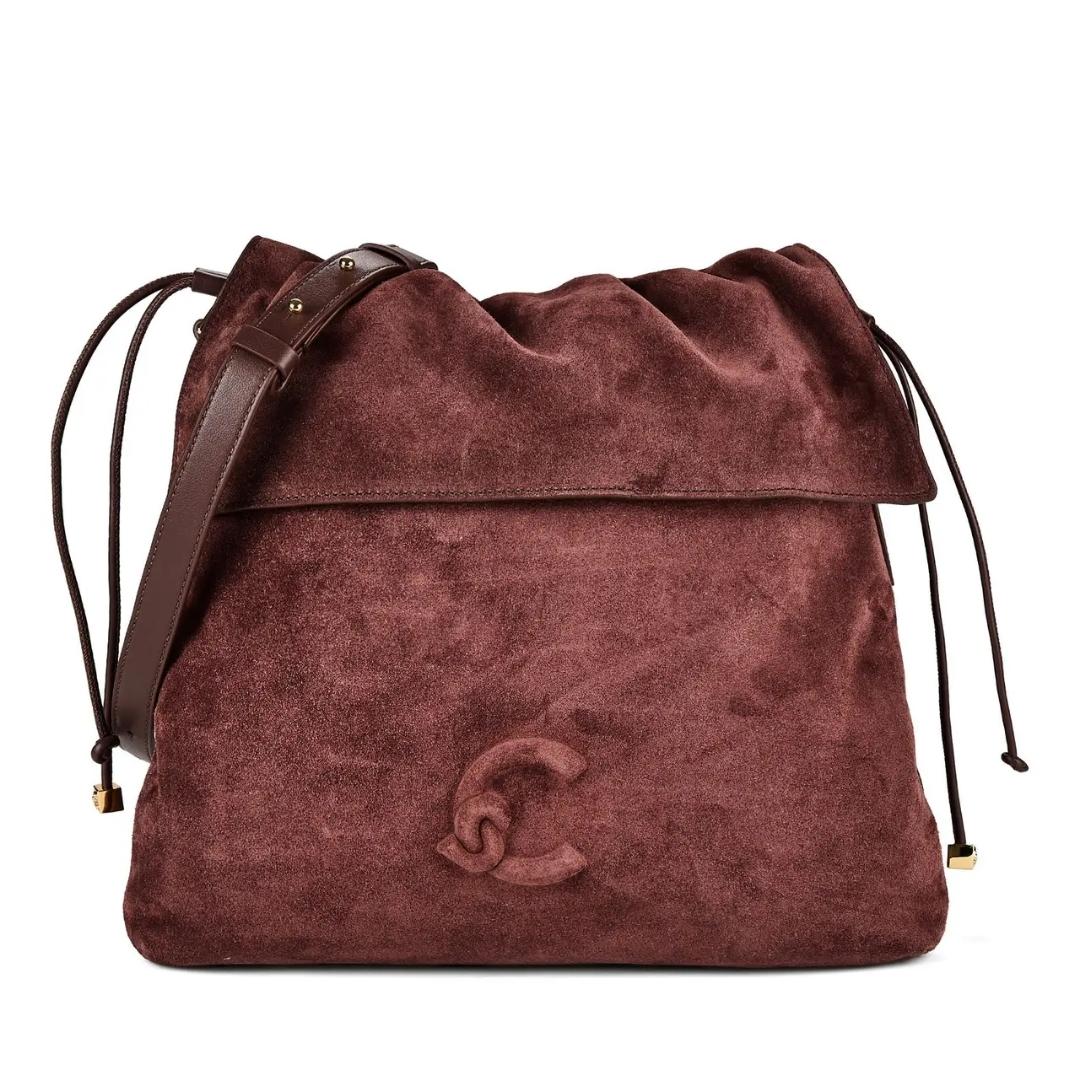 Lidia Suede