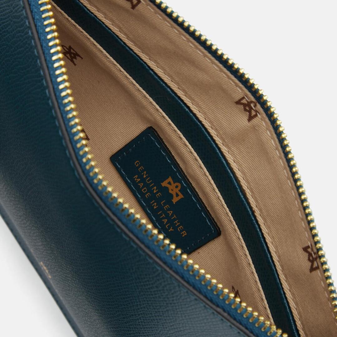 Alice Pochette Media