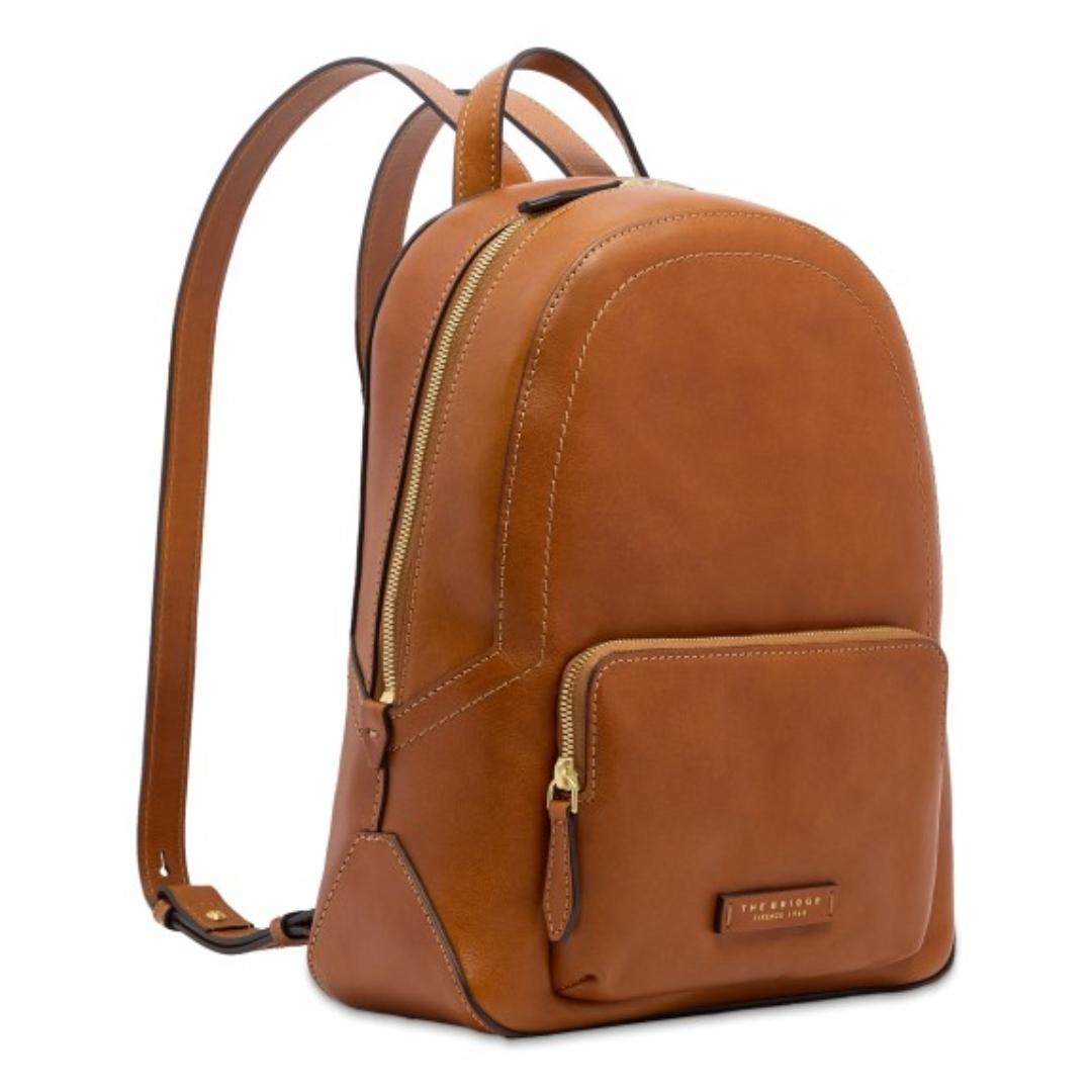 Zaino donna in pelle con tasca frontale Larissa