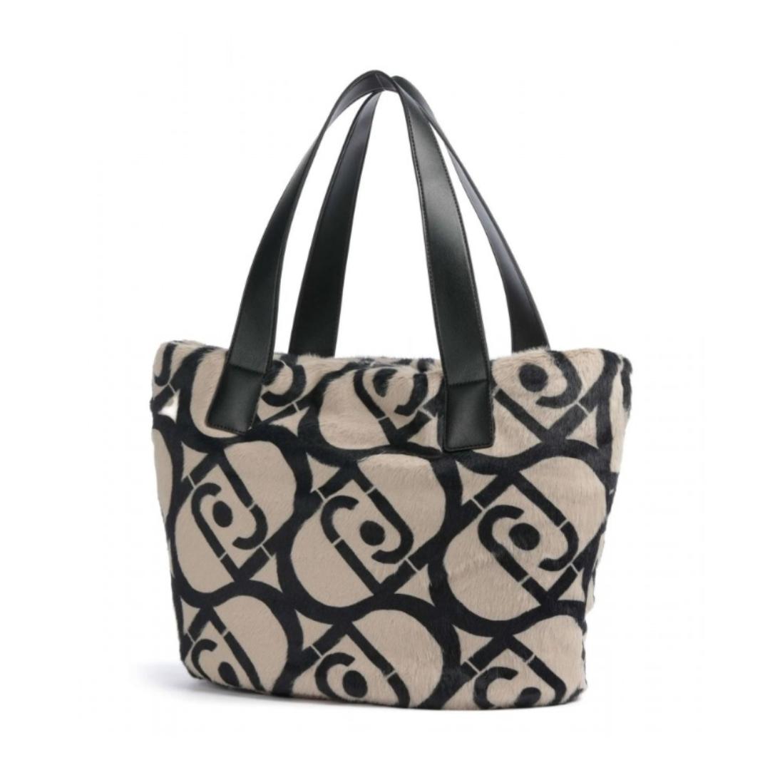 Shopper Verry