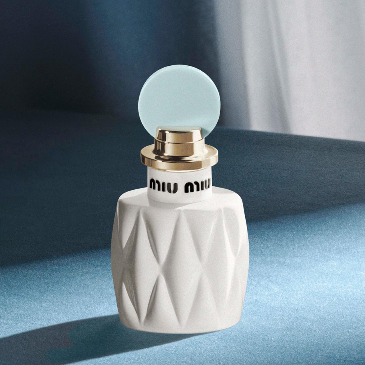 Miu Miu Fleur de Lait