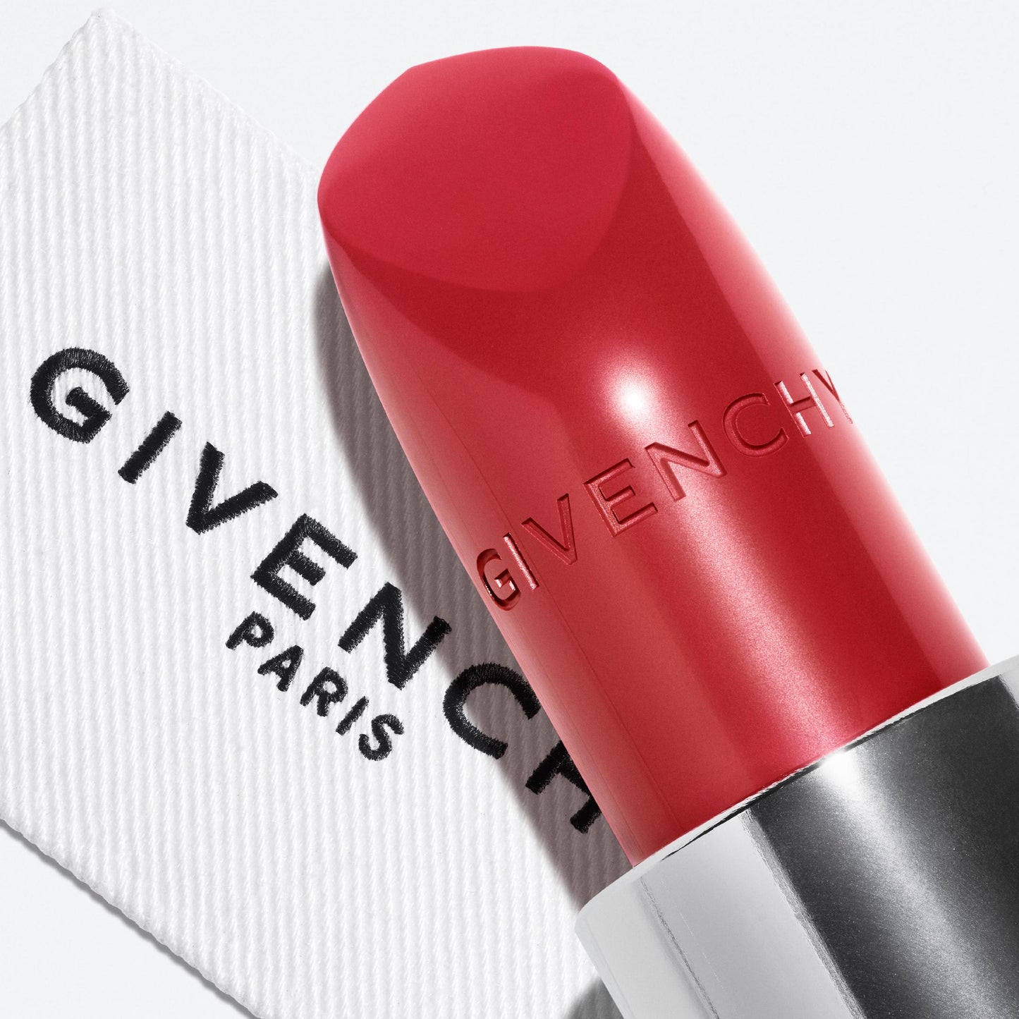 Le Rouge Satin Silk