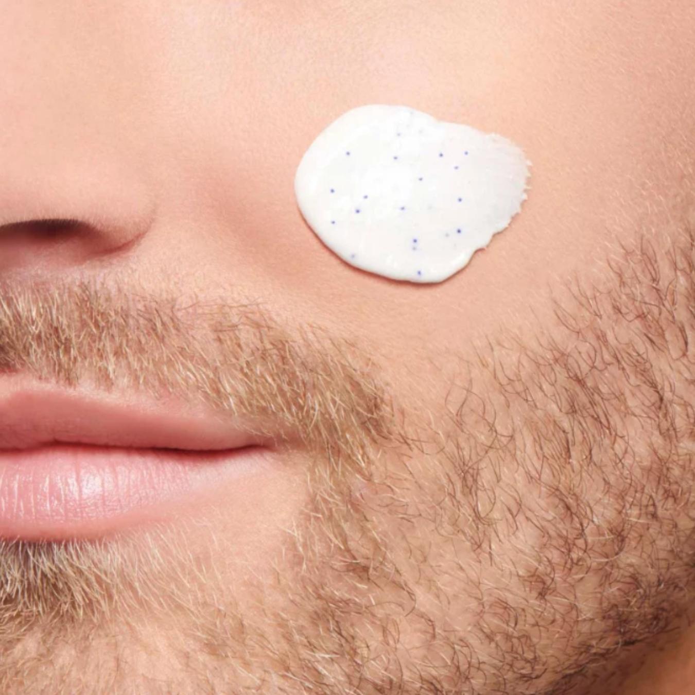 Men Nettoyant Exfoliant
