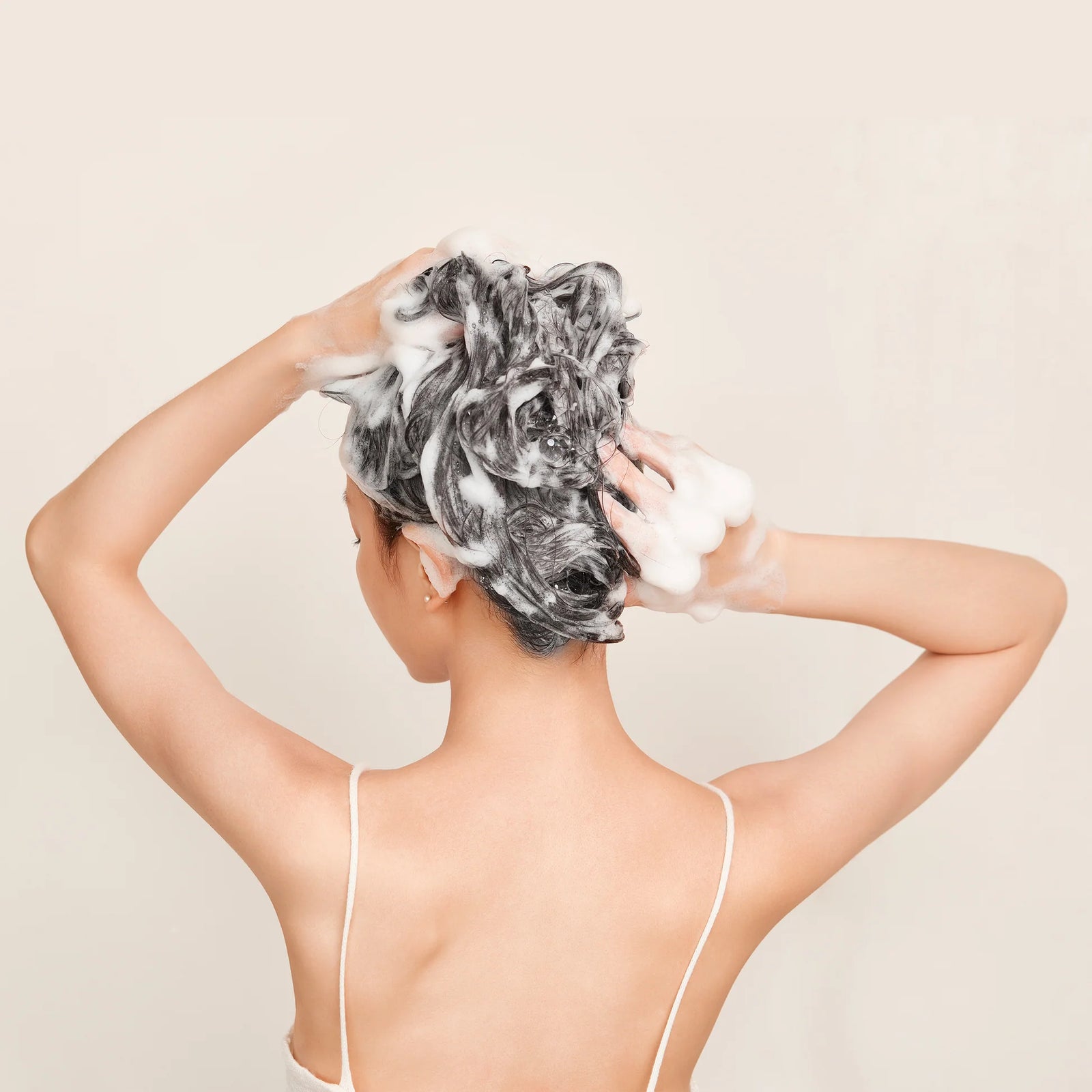 Semi di Lino Diamond Illuminating Low Shampoo