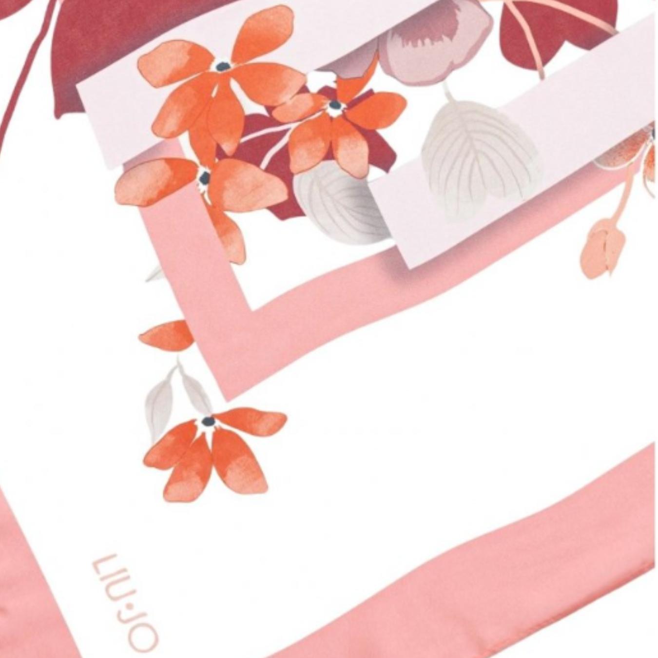 Flower Logo