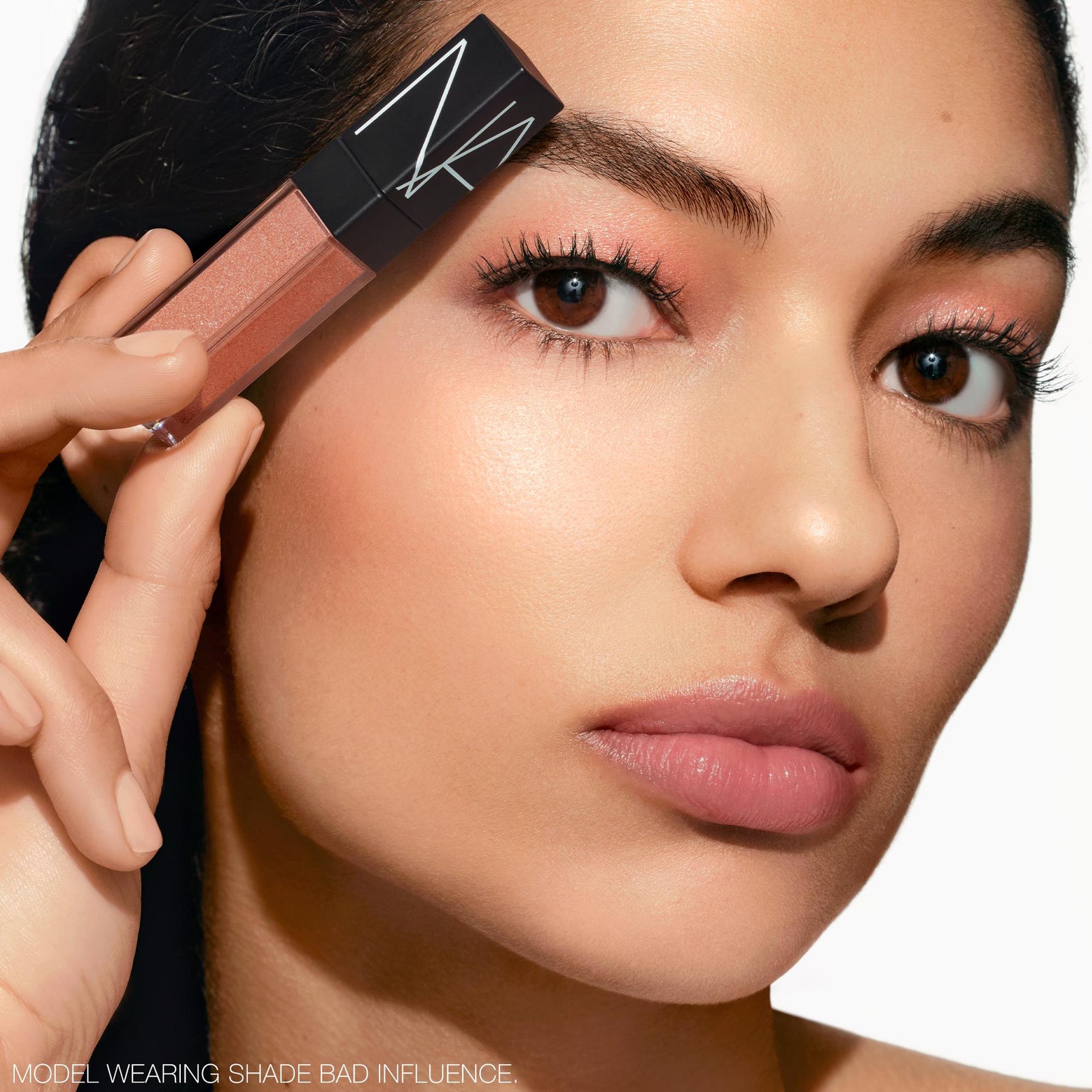 Sparkling Seduction Liquid Eyeshadow